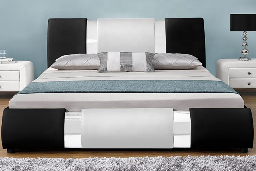 1146 Cistine maisithe le snáithe airgid Leaba Upholstered