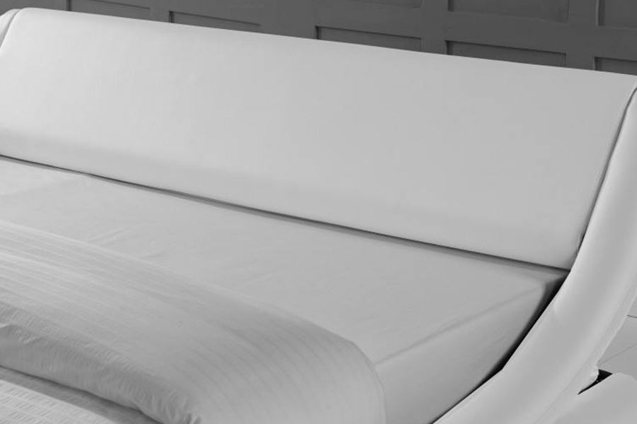 1140 Fráma Leathar Sintéiseach Leathar Adhmaid PU Leaba Upholstered