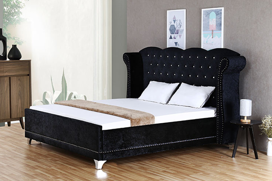 1245 Stíl na Breataine Fráma Adhmaid Úsáid Baile Leaba Upholstered