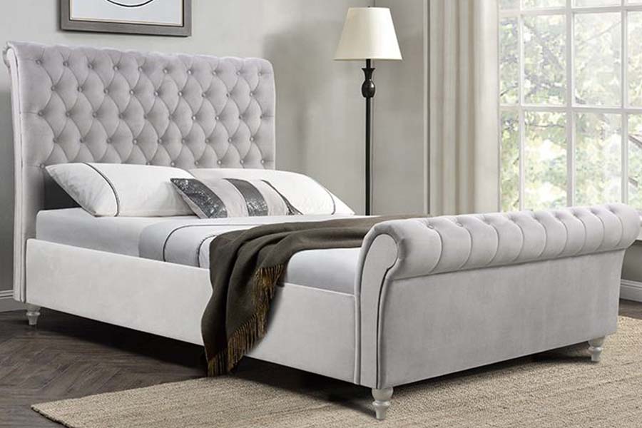 1563 Leaba Clasaiceach Sleamhnáin Leaba Upholstered