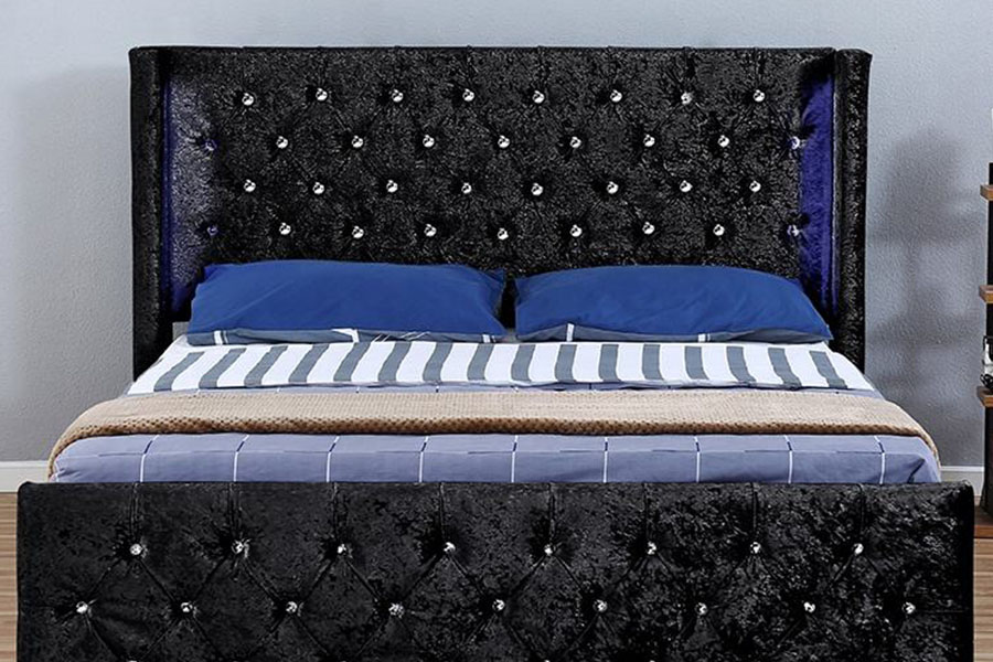 Fráma Leaba Stórála Adhmaid Sciathán-Diamante LED 1290-1G